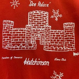 MOVING SALE - Vtg Ski Sweatshirt 1988 - BUNDLES/OFFERS ACCEPTED